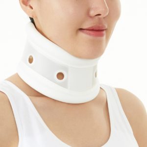 Collier cervical rigide